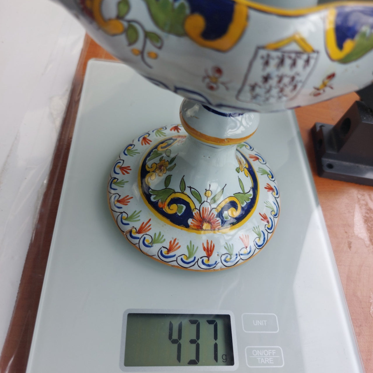 Antique Italian Faience Majolica Candle Holder Hand Painted Coat of Arms Floral10