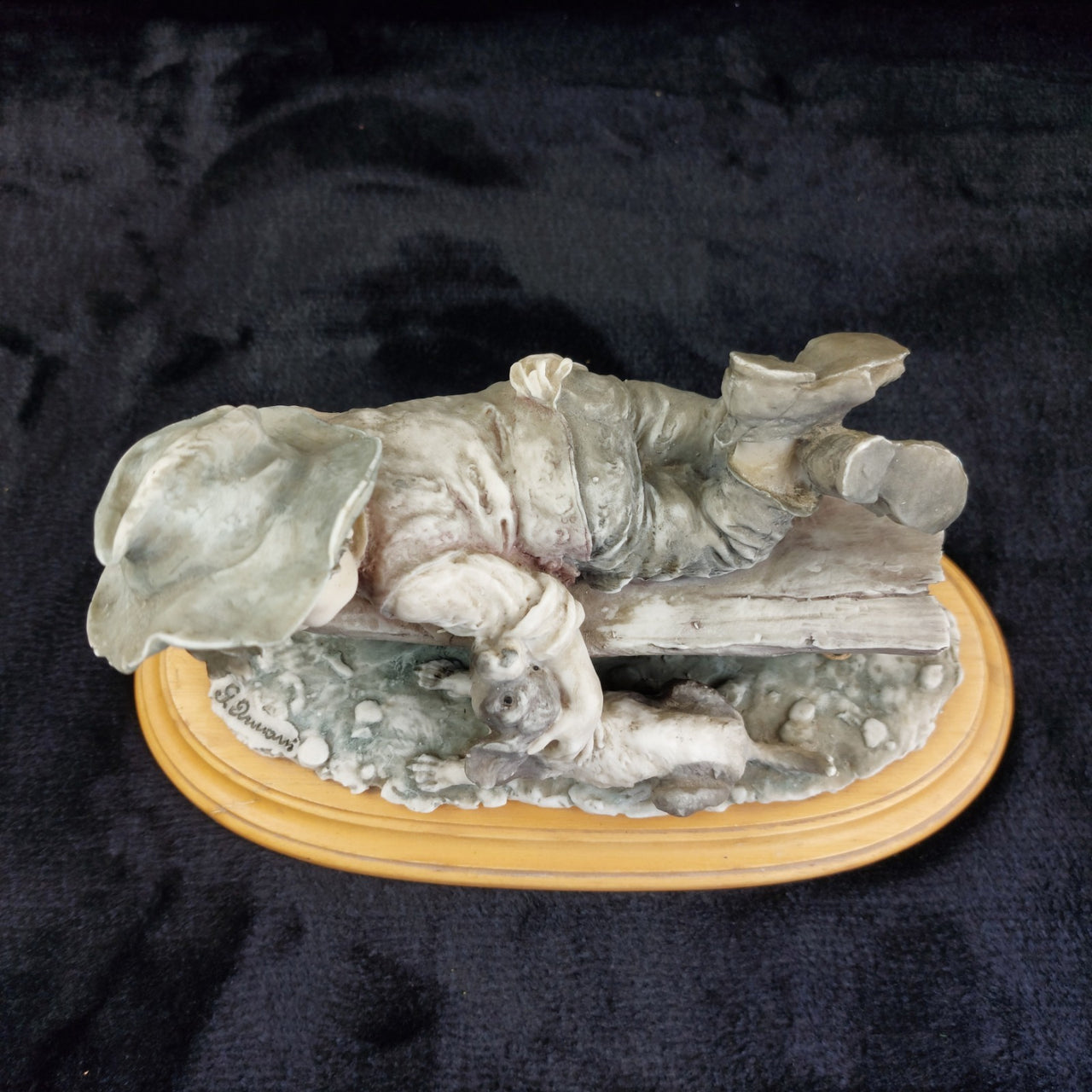 G. Figurine Armani 1990 Boy Bench with Dog Signed Sculpture Vintage 7.5in deco.6