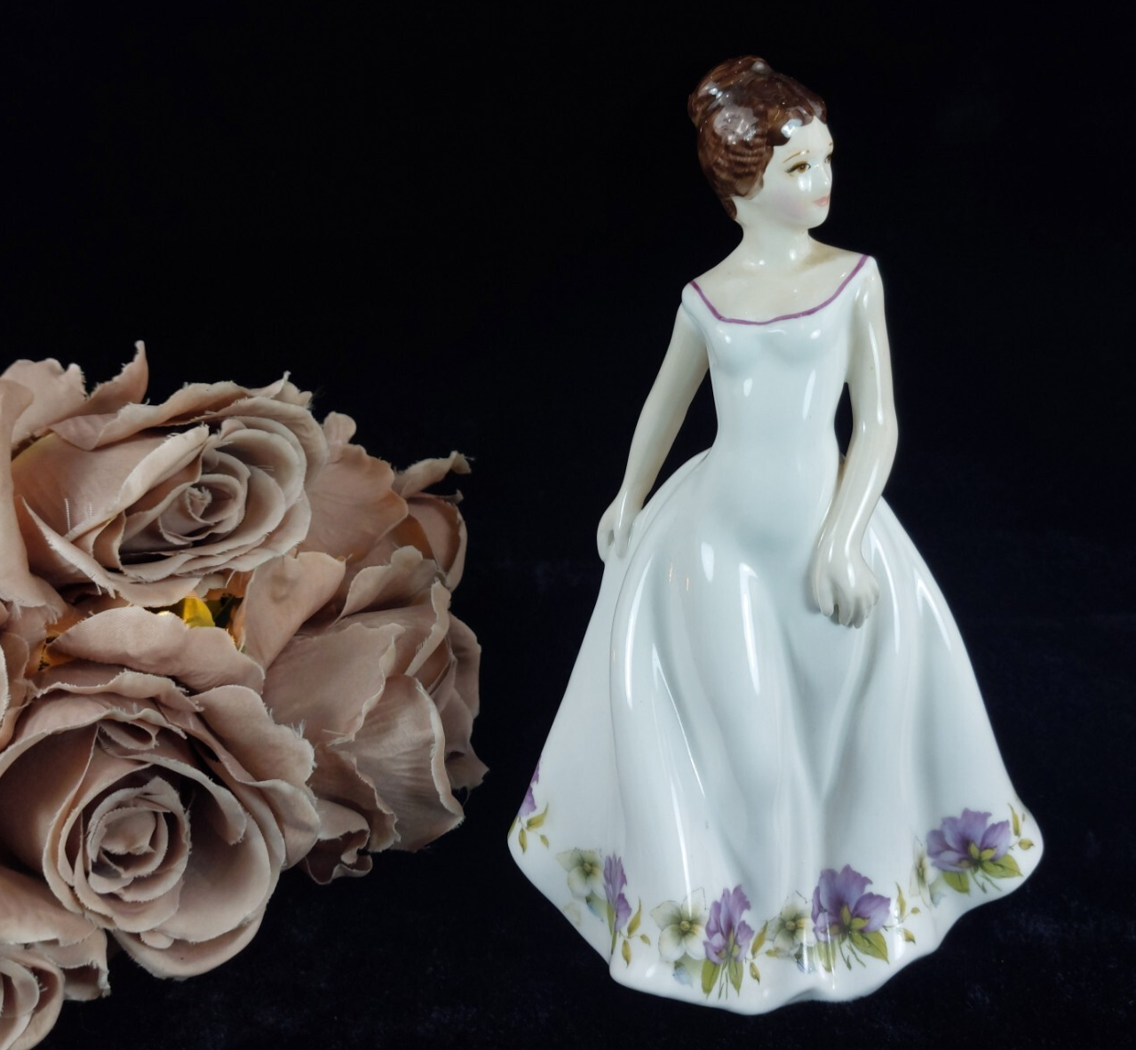 Hidden A Gem: Vintage Norcroft "Marie" Fine Bone China lady Figurine in white0