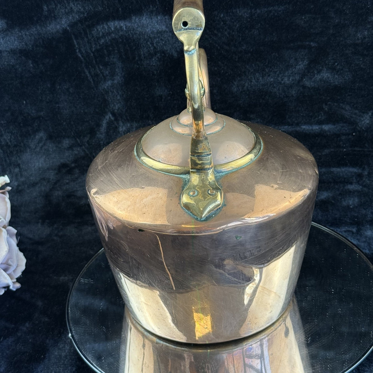 Antique Large Copper Kettle with Brass and Copper Handle - English Country House14