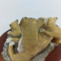 Thumbnail for The Leonardo Collection Figurine  “Lioness and Cubs” (1993) - 5
