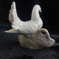Thumbnail for Porceval White Spain Dove Figurine 4.5