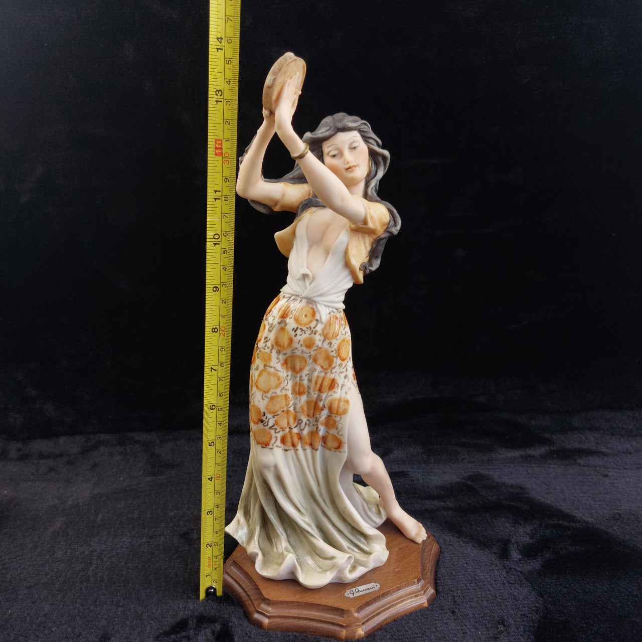 Giuseppe Armani Florence lady Figurine 14in Gypsy Semi Nude bohem decor6