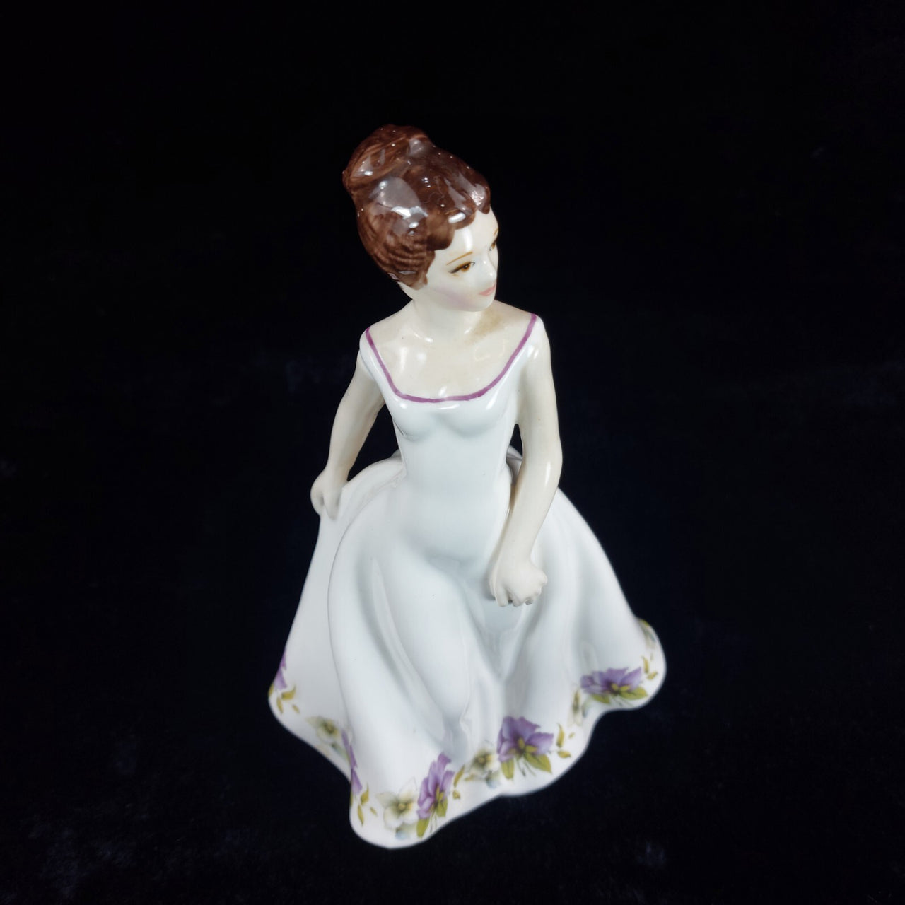 Hidden A Gem: Vintage Norcroft "Marie" Fine Bone China lady Figurine in white5