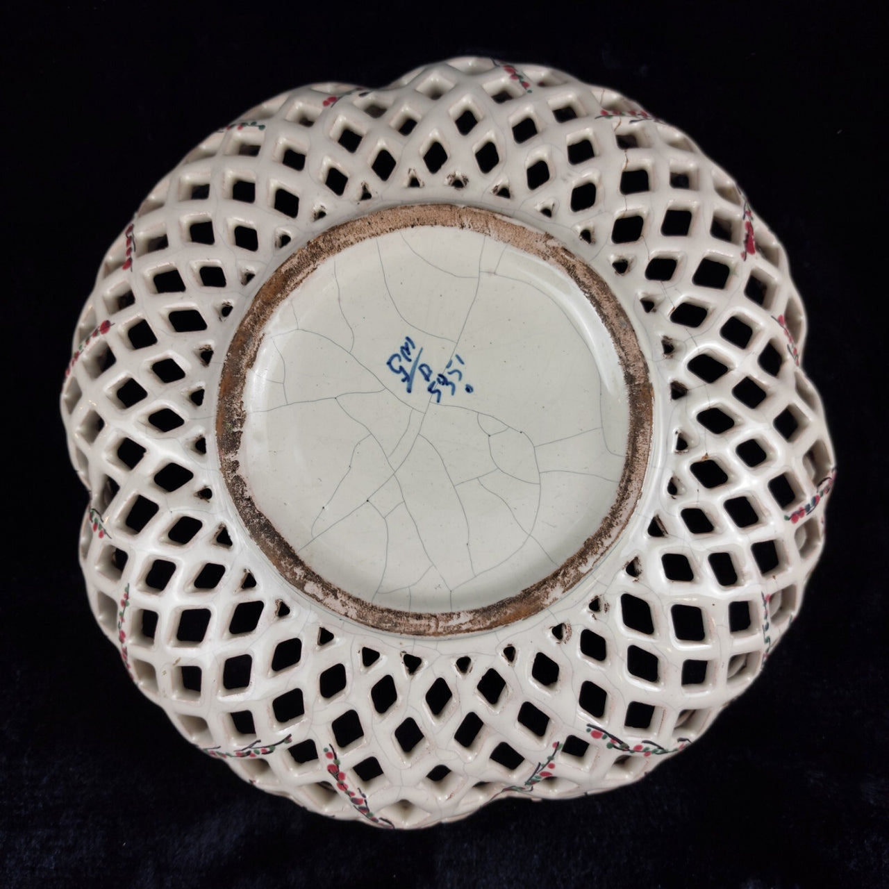 Mid-Century Italian Ceramic Lattice Bowl Hand-Painted Floral Design, gift plate.4