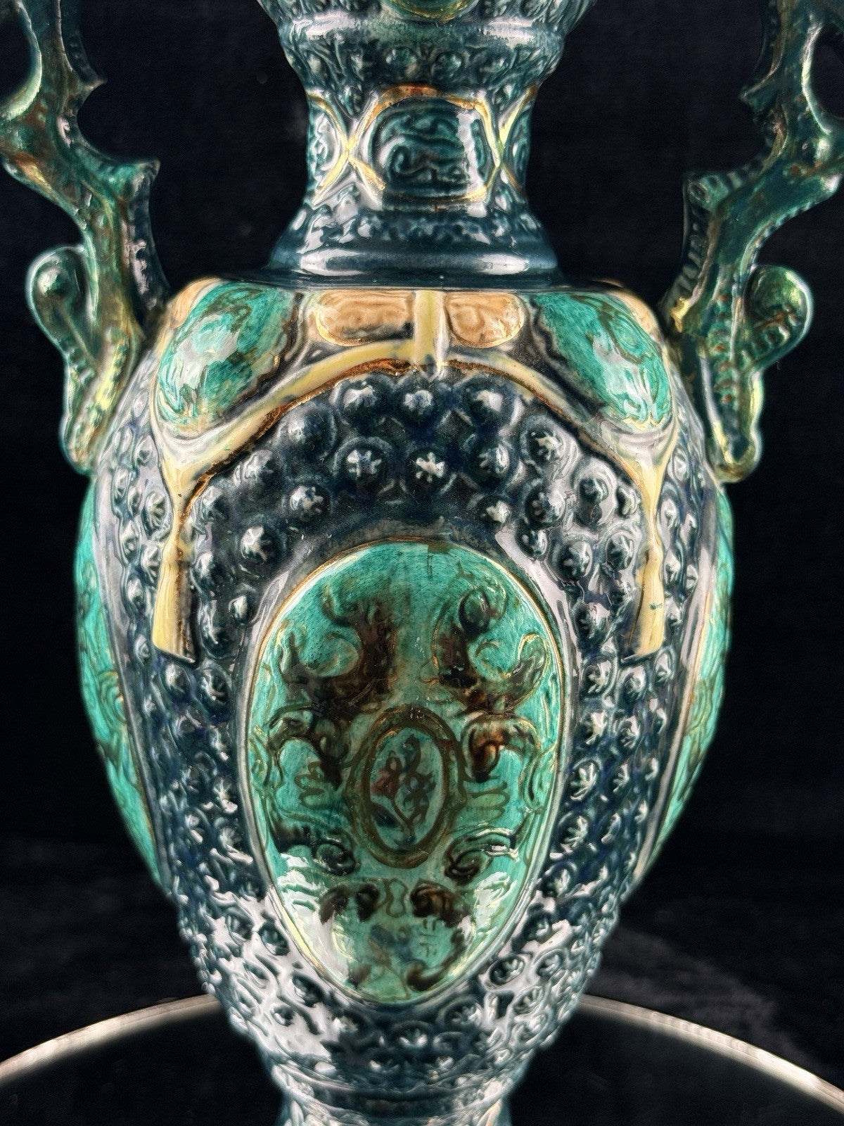 Romano Majolica Style Ornate Green Vase Glazed Ceramic 15” Antique Vase3