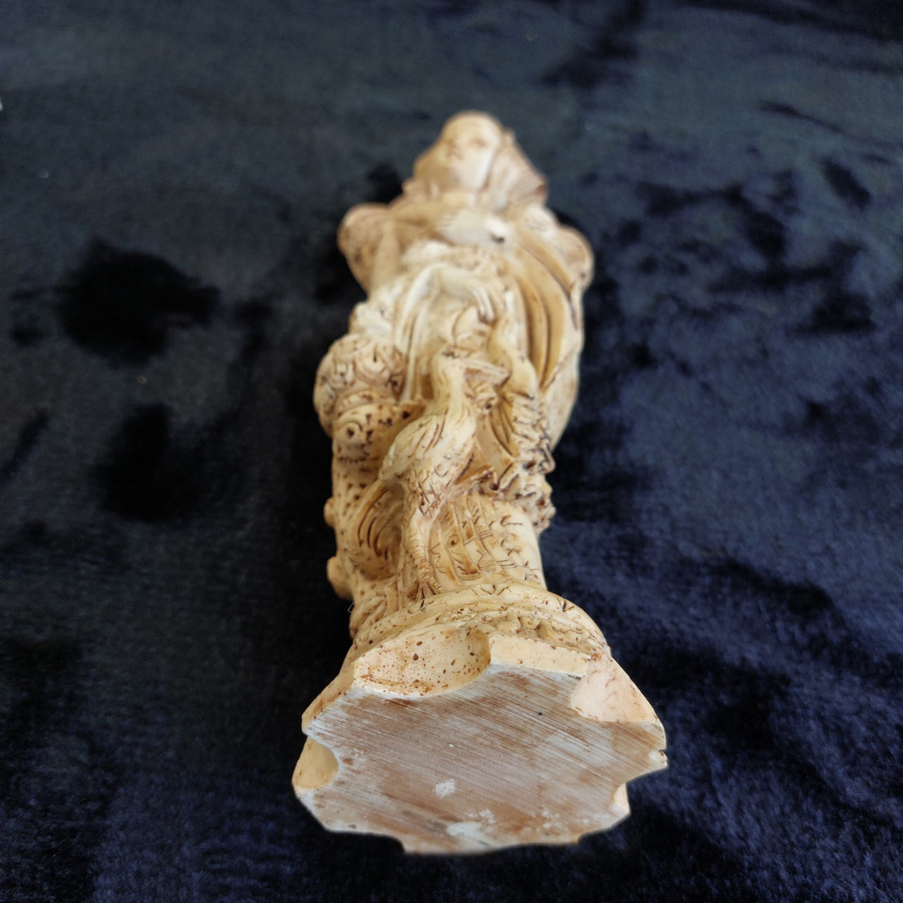 Asian Woman with Fan and Birds Resin Figurine Ivory Colour Approx 10in Worn17