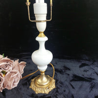 Thumbnail for Stunning Italian Porcelain gold brass Floral Table Lamp antique Decor 17
