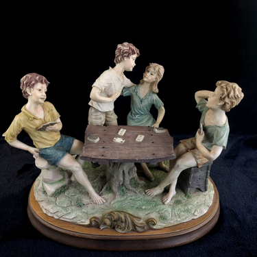 Very Large Capodimonte figurine 'The Card Players'  Friends group see pics decor0
