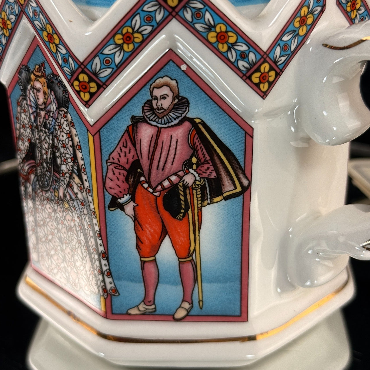 Sadler I Elizabeth Teapot England 1588 Spanish Armada Crown Lid Rare Queen 606g9