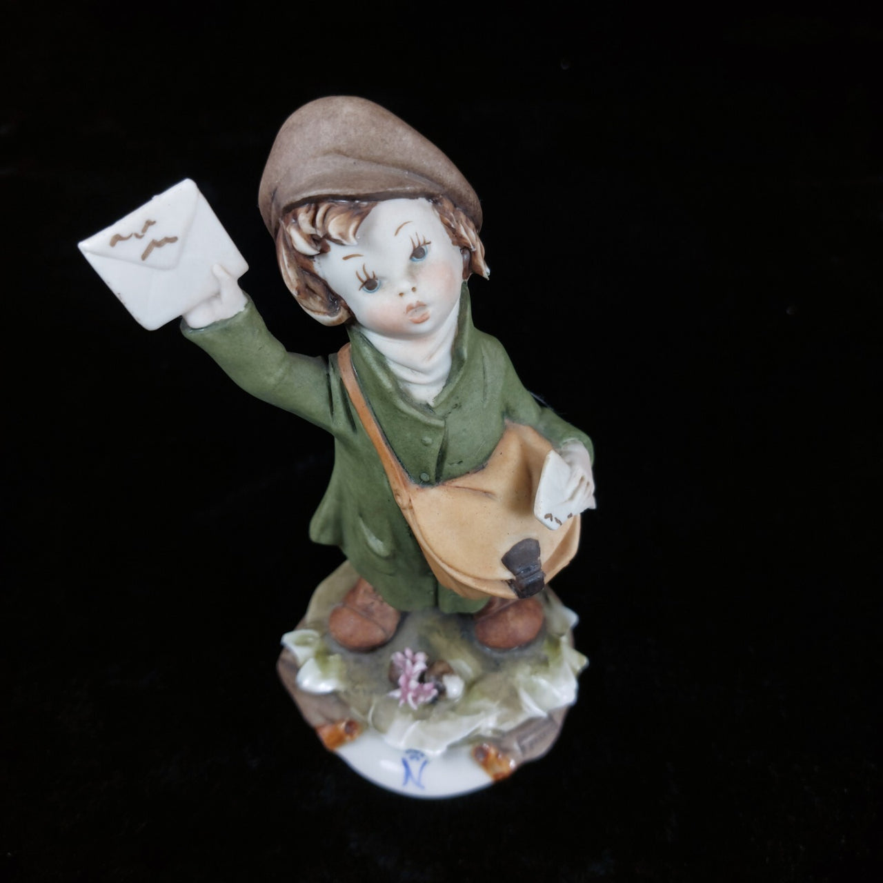 Young with Postman Letter Capodimonte Porcelain Figurine by G. Pezzato see pics13
