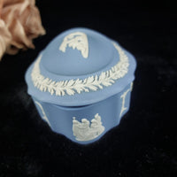 Thumbnail for Wedgwood Jasperware  Blue Oval   Elegant Vintage Collectible Trinket Box 10