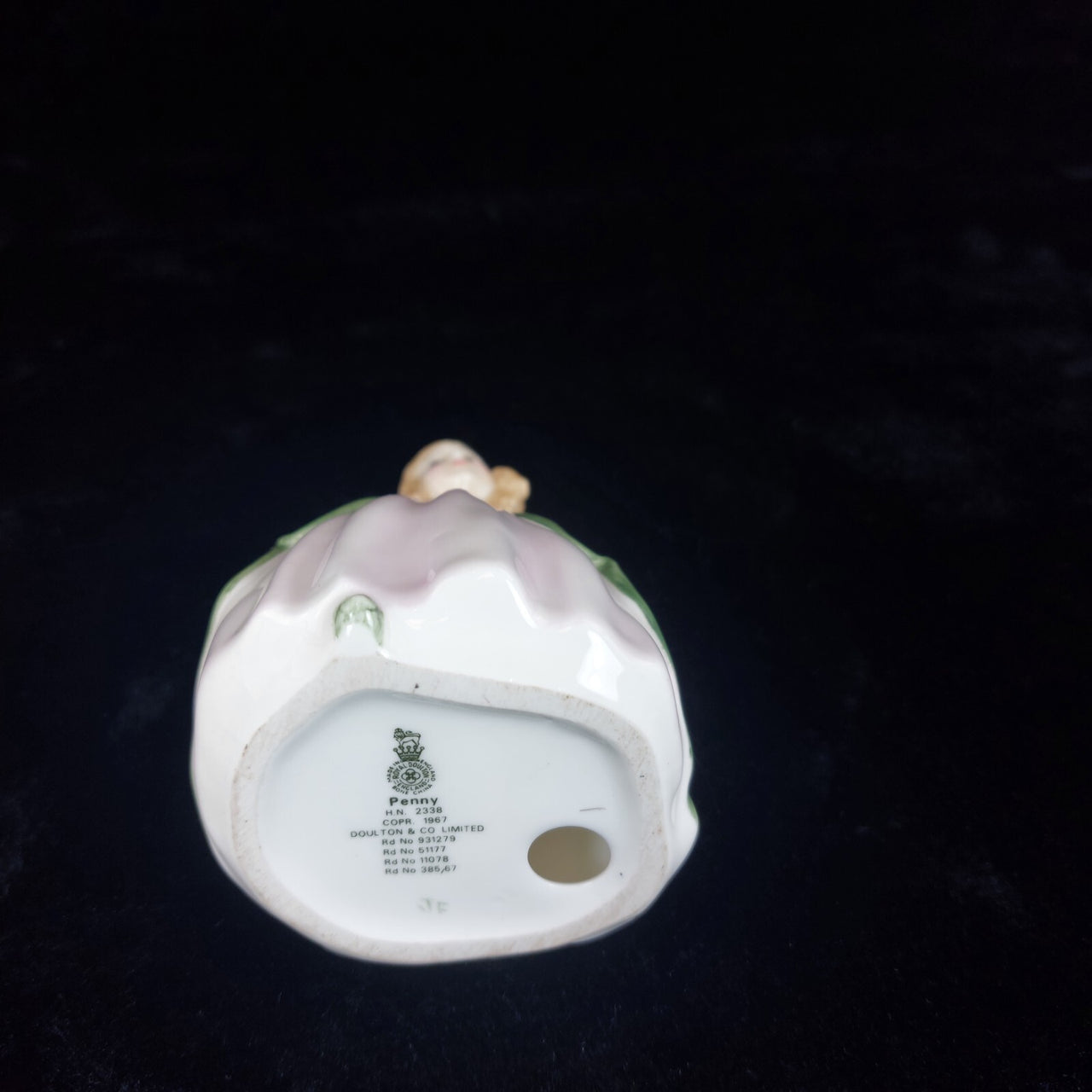 Vintage Doulton Royal Figurine "Penny" HN 2338 COPR. Made in England Green 19675