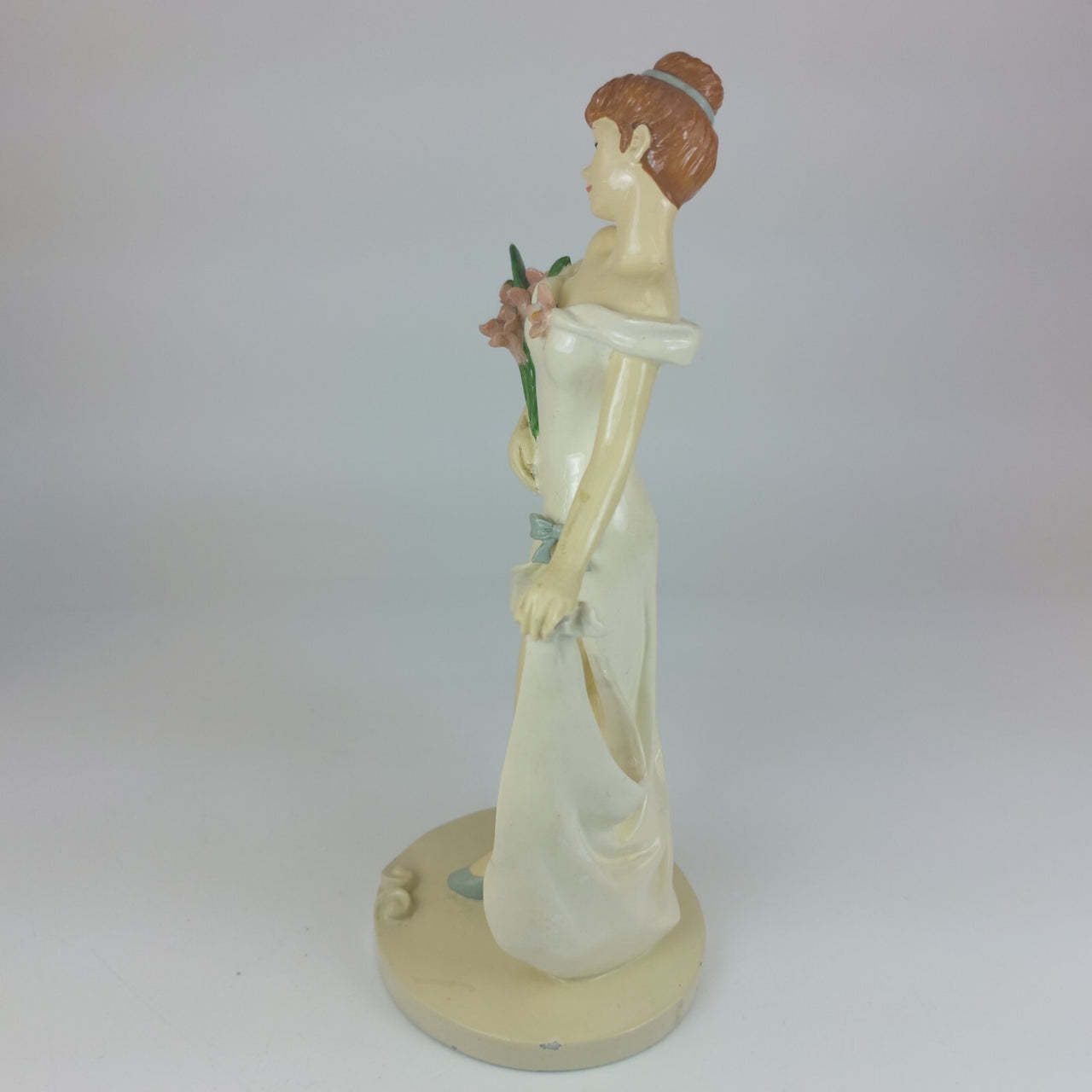 Rare Elegant Vintage Ceramic Figurine,  9" Lady with Flowers 6