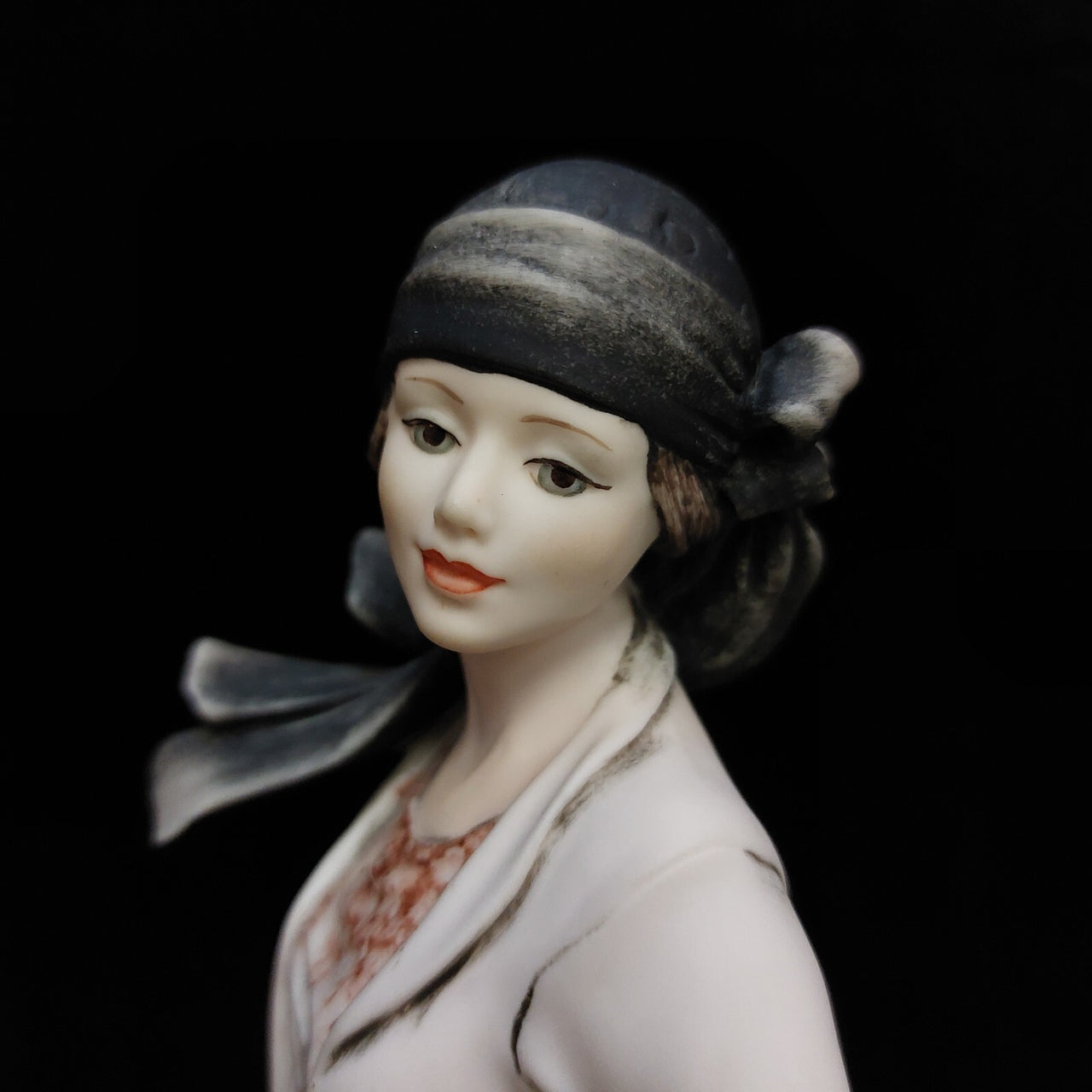 Florence Armani Colette Figurine –13" 0433P Flapper Style With Bo3