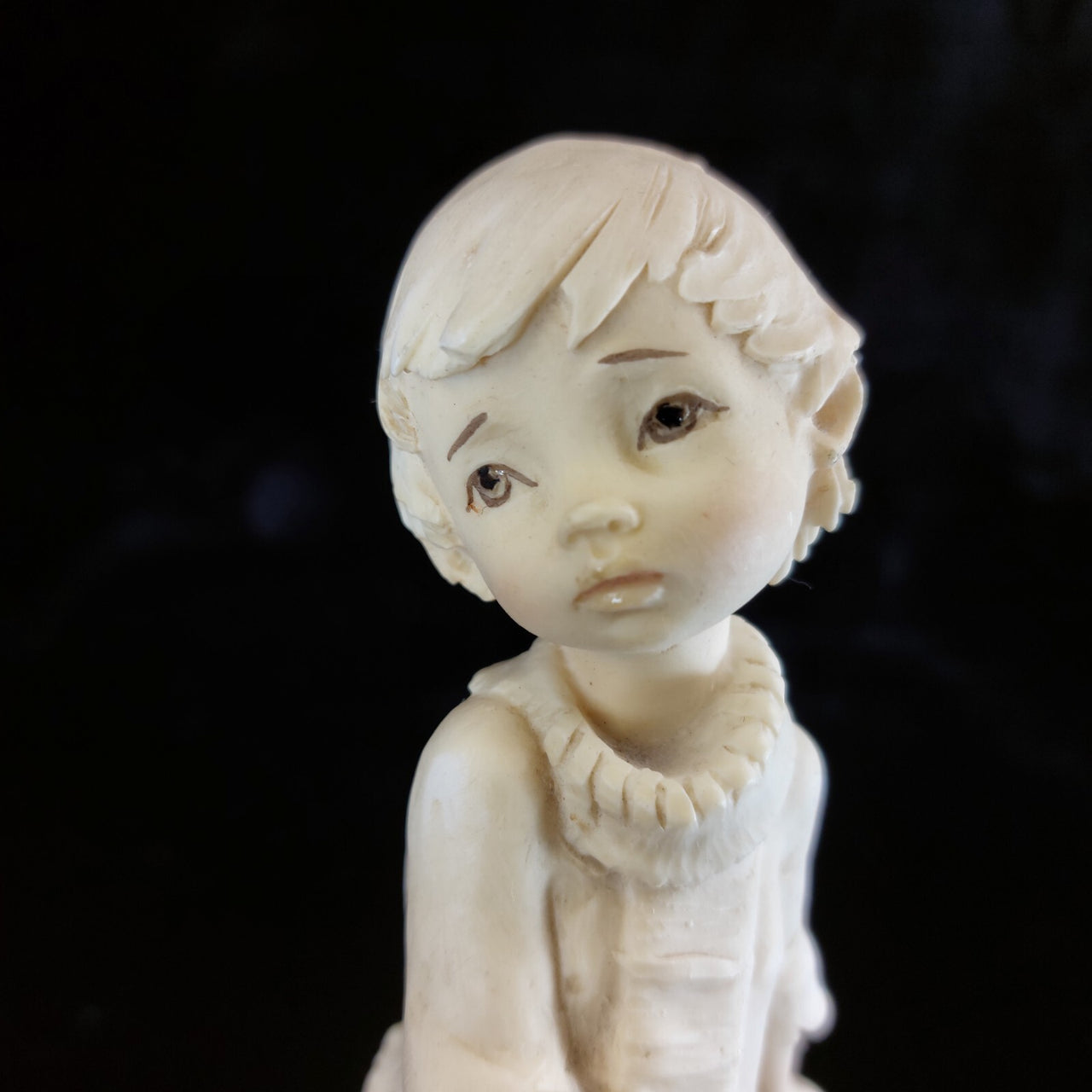 Vintage Vittorio Tessaro Figurine A.D.L.  "The Little Beggar Boy"  italian4