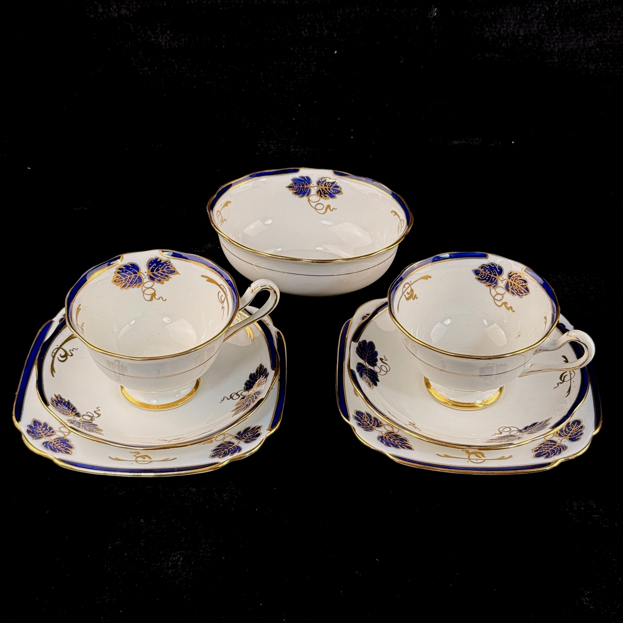 Royal Albert Rose Pink tea set of 3 &serving plate England stunning 7p tea set10
