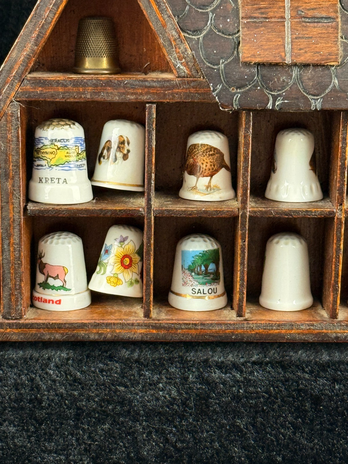 Vintage Thimble Porcelain Collection x40 with 2 Wooden Display Racks Travel Souv8
