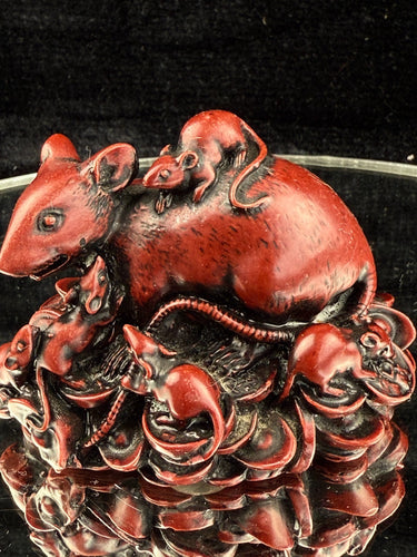 Chinese Red Resin Figurine Family of Mice & Coins Symbol of Prosperity Feng Rat 1