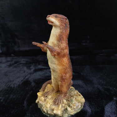 Country Artists Otter Signed Victor Griffiths Figurine Wildlife Sculpture 7in1
