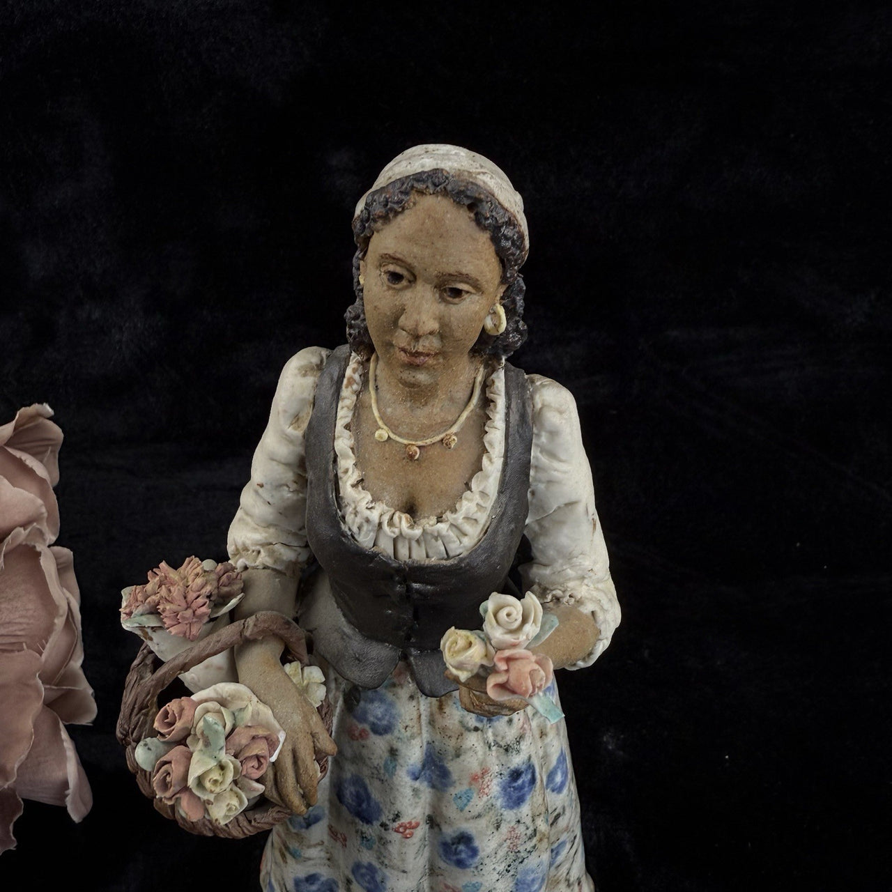 Rare Castagna Florence Figurine Flower Seller - Signed Italy see pics7