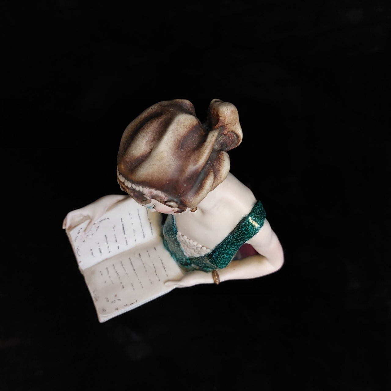 Elegant "Lady Reading" figurine Giuseppe Armani Florence Sculpture decor library19