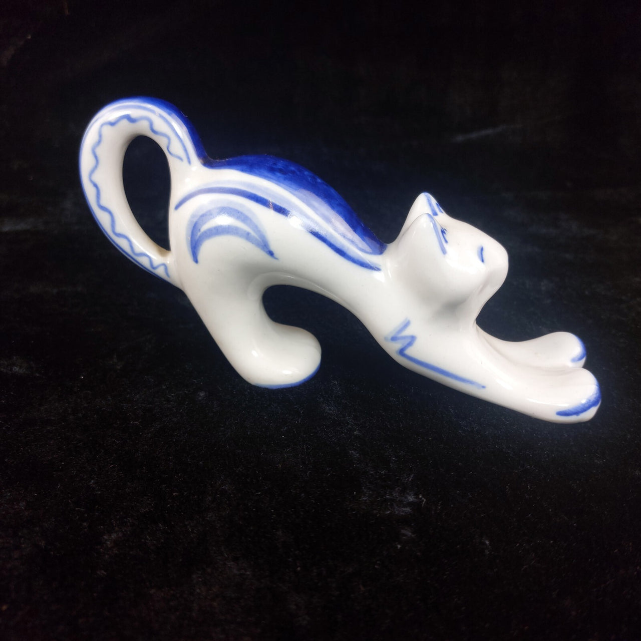 USSR Vintage Cat Figurine Good White Blue Stretching Kitten Russian Porcelain .2