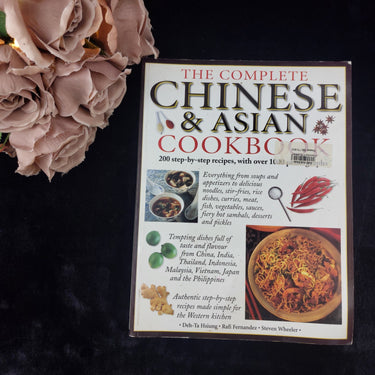 The Complete Chinese & Asian Cookbook Hardcover Over 200 Recipe Illustrated 19990