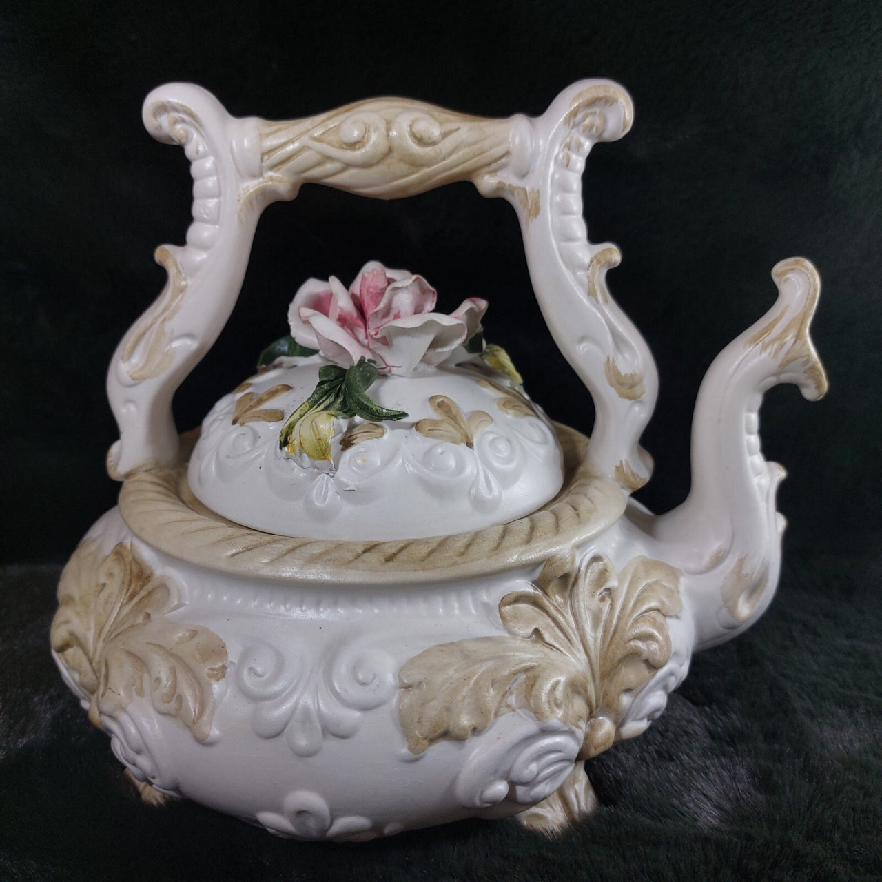Rare Capodimonte Porcelain Italian Teapot – Floral Rococo Style Tea Pot gift2