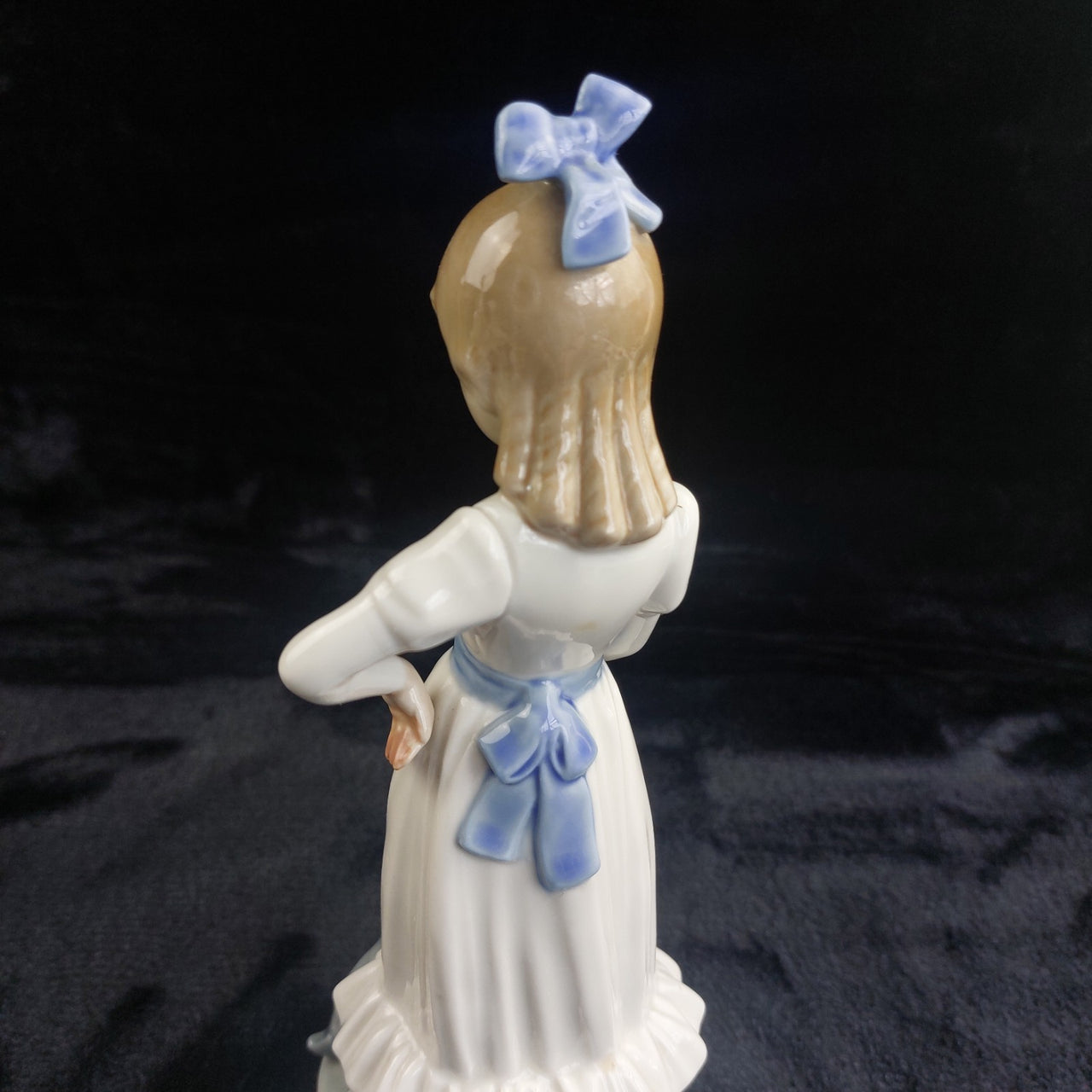 NAO by Girl Lladro with Dog Figurine Spain 1987 White Blue Dress 9.5" decor6