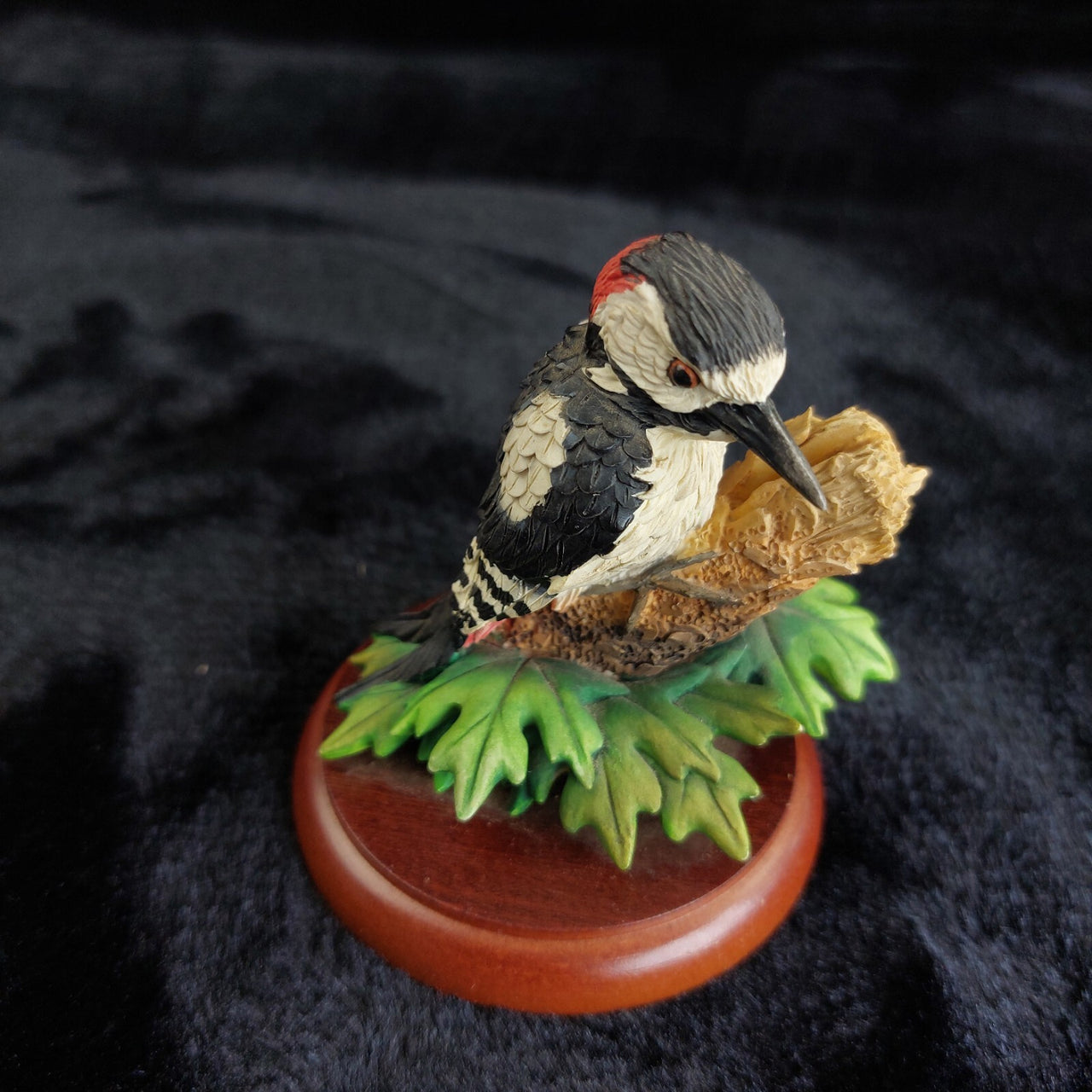 Border Fine Arts Great Spotted Woodpecker A0409 Russell Willis 2000 Figurine dec2