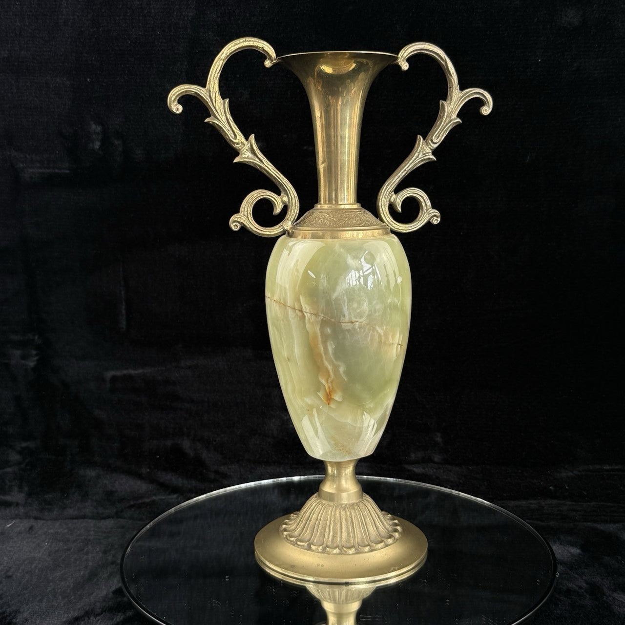 Pair of Brass & Green Onyx Marble Urn Vases Ornate Handles Decorative 35cm4