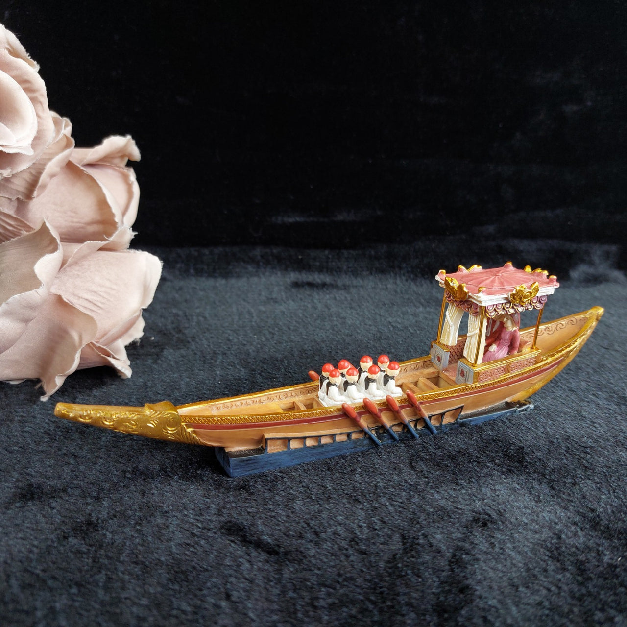 Middle Eastern Sultan’s Boat Figurine Hand Painted Wood Resin Model decor   20cm1
