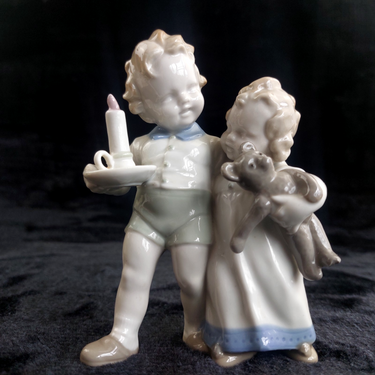 Scheidig Kunst Porcelain kids Figurine  5.8