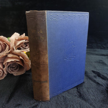 1930s Black Beauty Anna Sewell Illustrated Vintage Book Spine Blue Cloth Display0