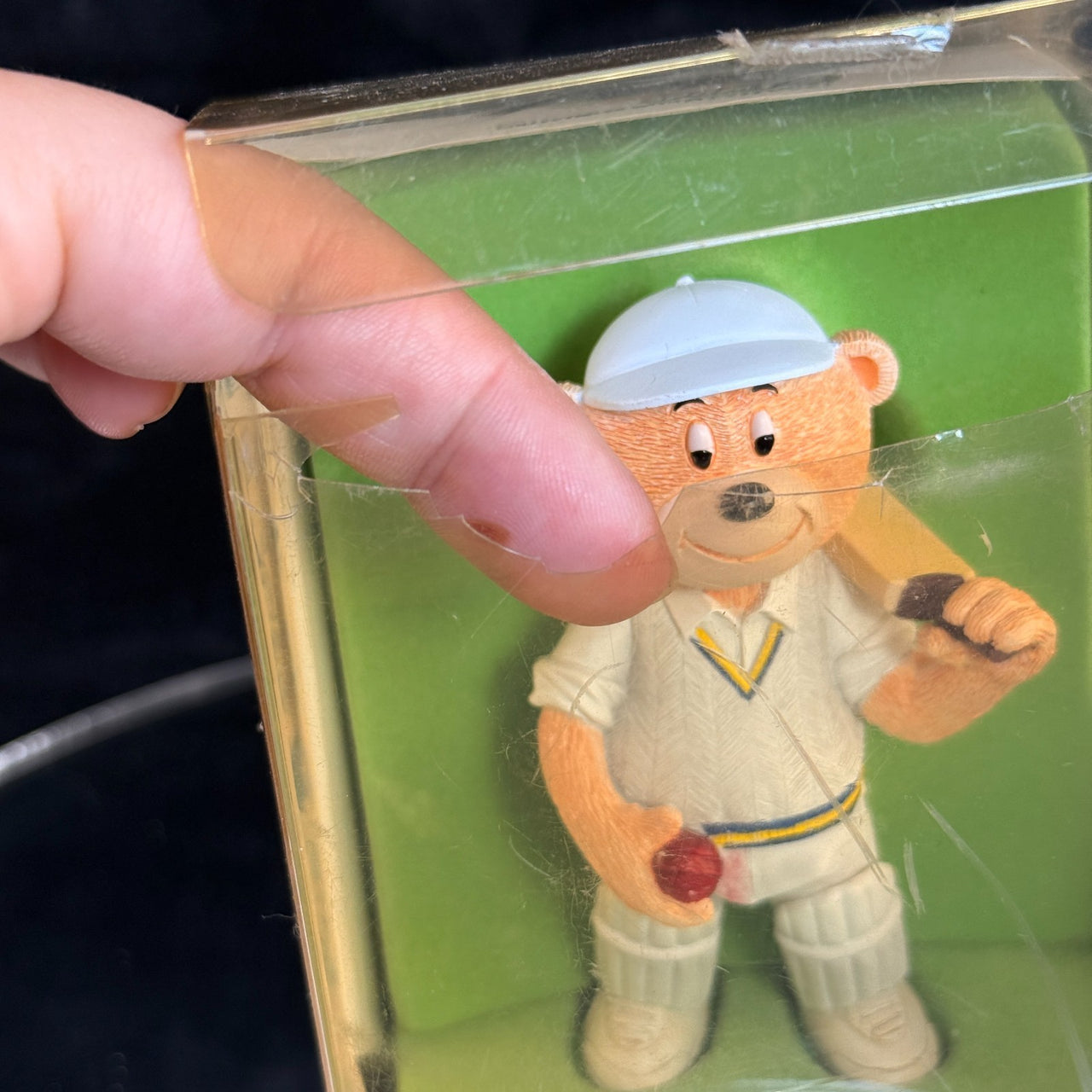 Bad Taste Bears Sticky Wicket Cricket Figurine Funny Gift see the box gift him7