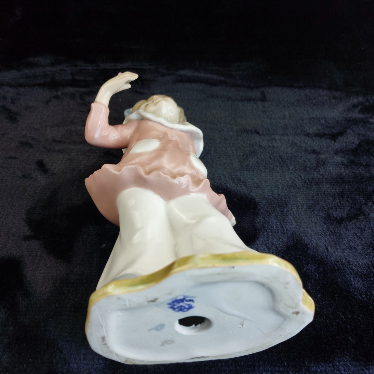 Lladro Style Girl Figurine, Valencia Spain, Flower, Bow Pink , 12" Tall decor10