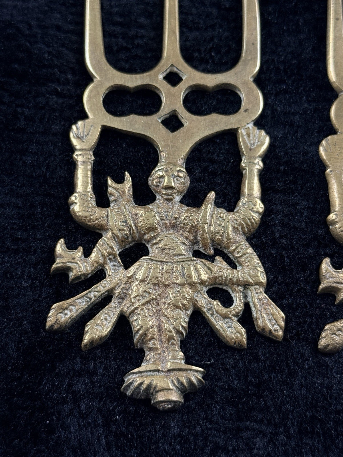 Antique Brass Hindu Trishul Durga Wall Plaques / Fork Pair â 5â Indian Templ6