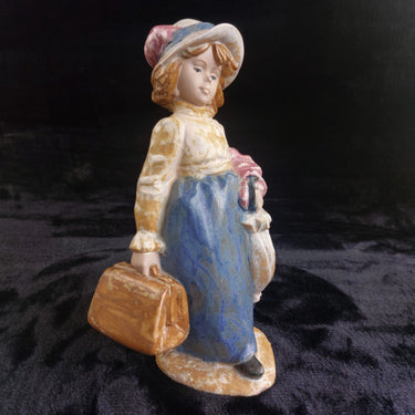 Valenzart Spain 9.5 Figurine Girl with LuggageHand Painted Ceramic Rustic Styl.1