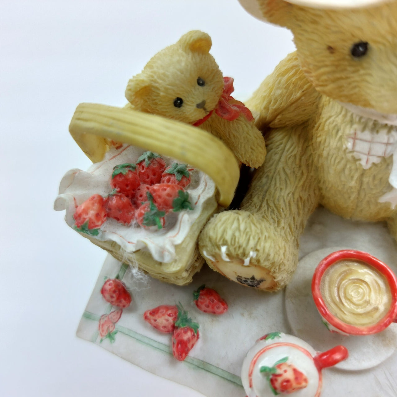 1995 Cherished Teddies Boxed Gift Violet Bloom Blessings 156280 Bear Flowers15