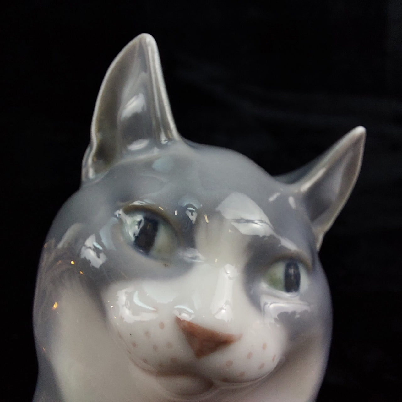 Royal Copenhagen porcelain Cat Figurine Exquisite 1956 collectable gift decor5
