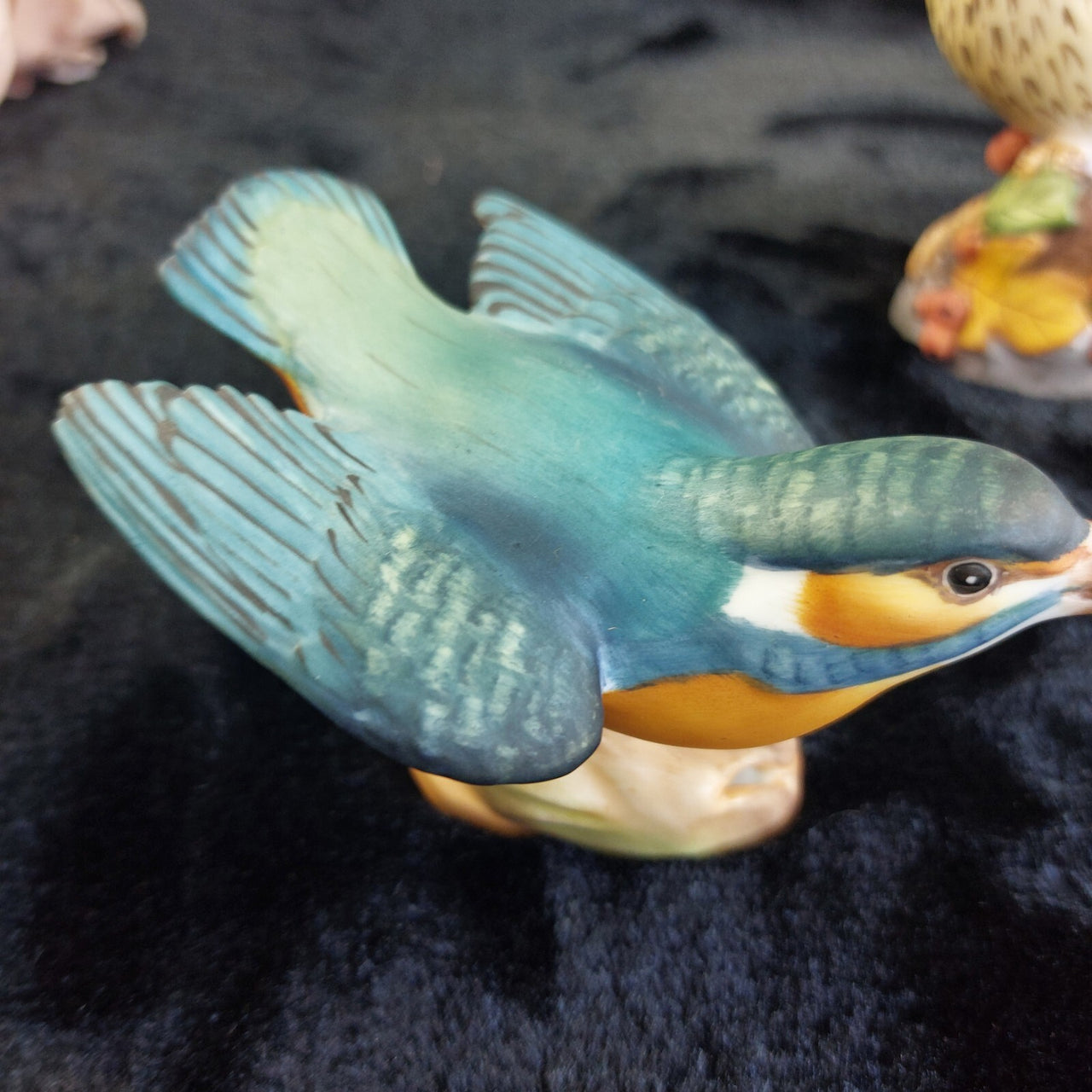 Royal Worcester Kingfisher & Thrush Bird Figurines England ceramic repaired5