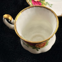 Thumbnail for Royal Albert Old Country Roses Cups & Saucers Set of 2 Bone China England 19627