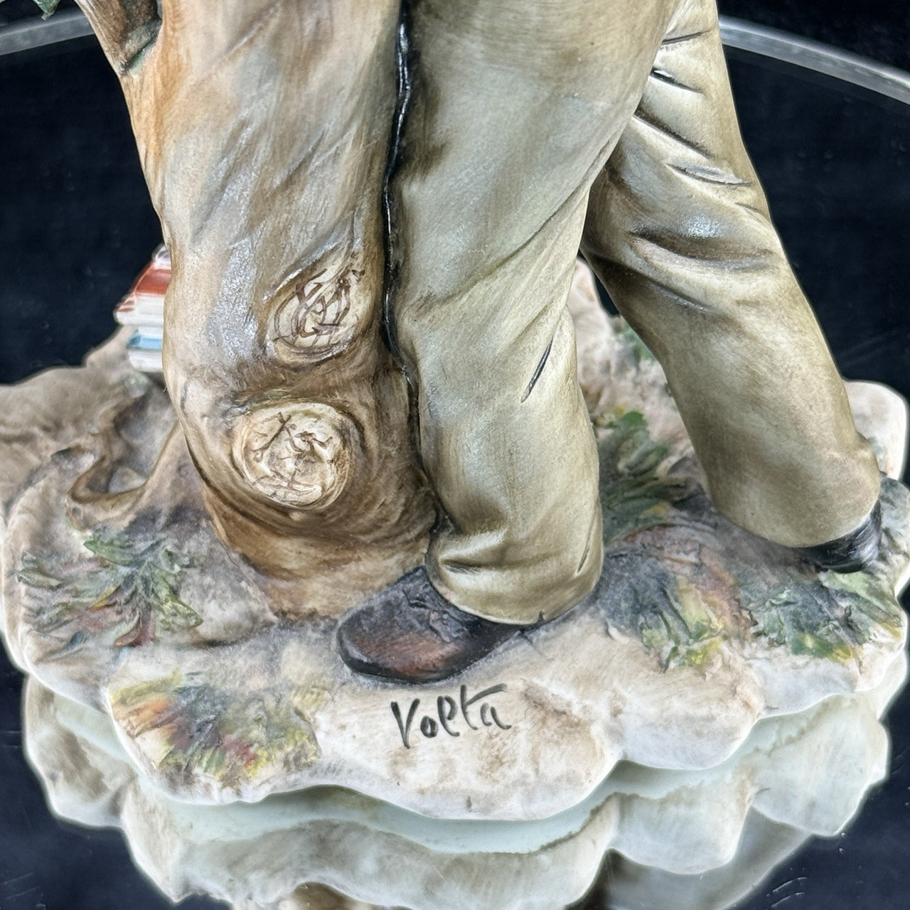 Capodimonte Volta Boy with Tree Figurine Hand Painted Italian Porcelain See Pics5