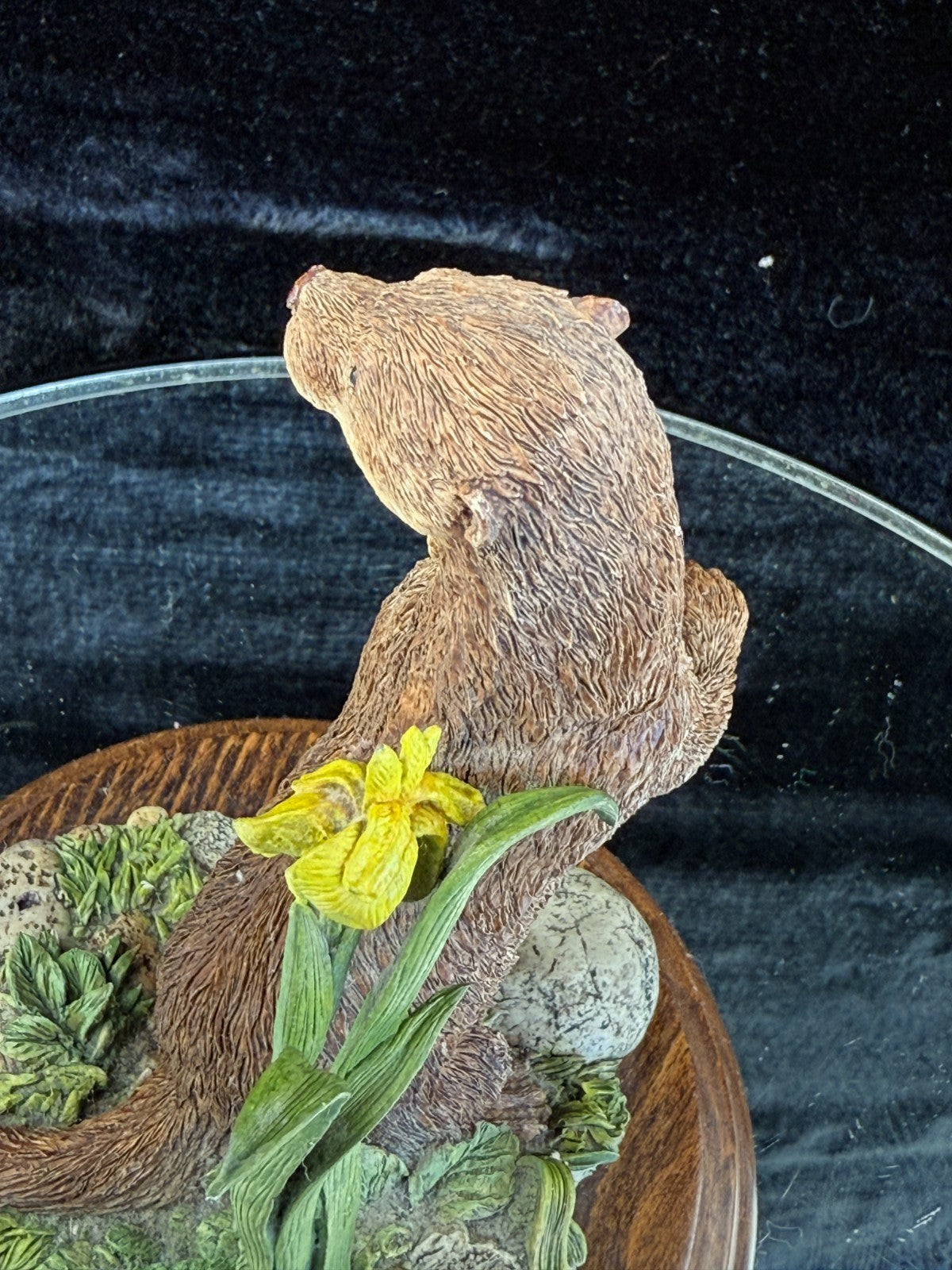 Royal Otter Doulton Figurine DA112 by K. Sherwin bookcase decor handmade resin6