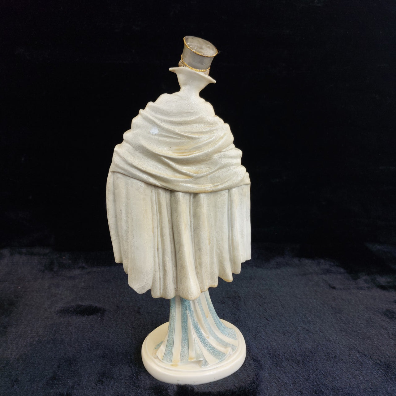 Leonardo Collection Elegant Lady Figurine – Good 28 cm Gilded Blue Striped Cape.5