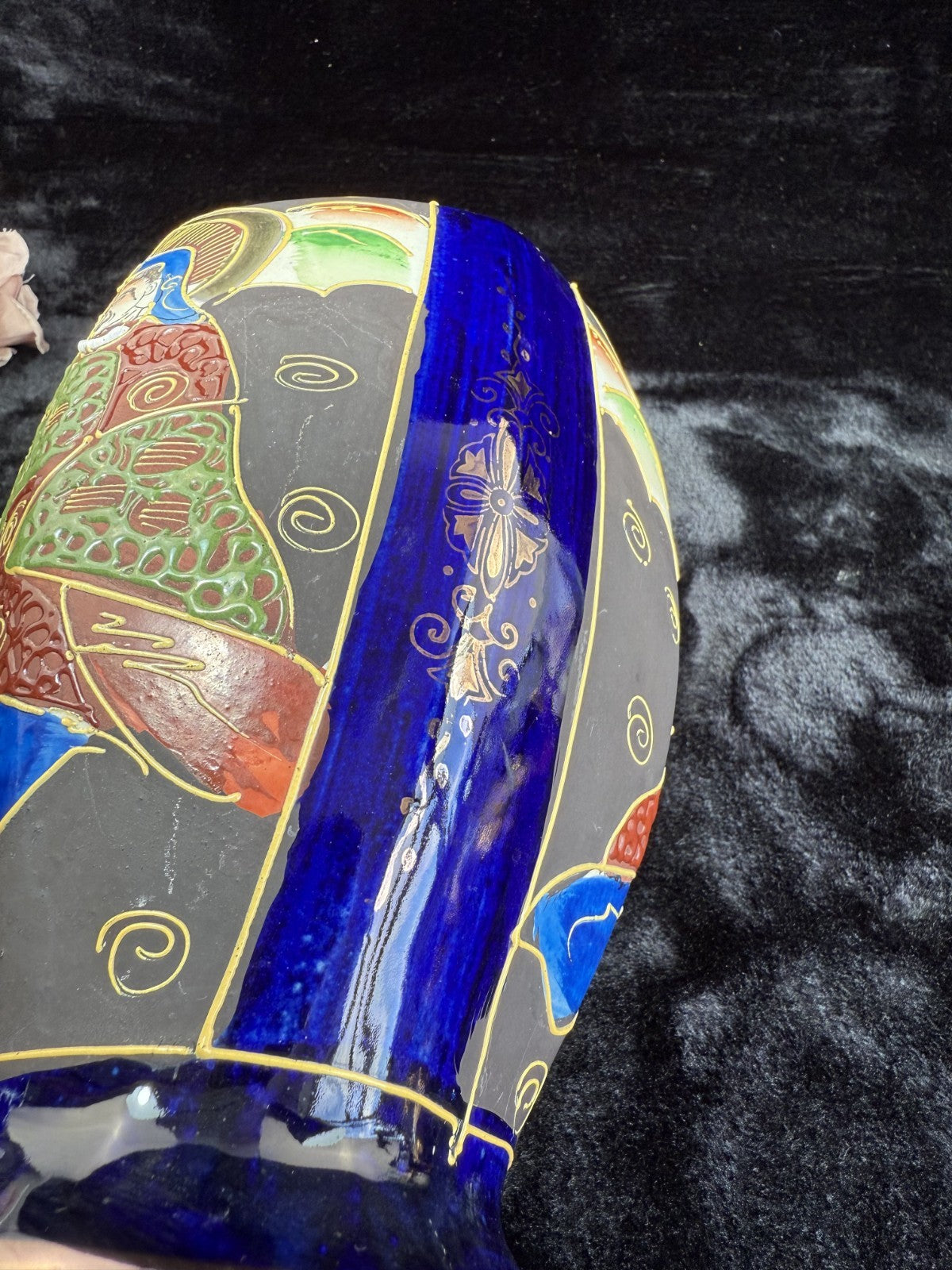 Oriental Hand-Painted navy blue Vase - 'Foreign' Mark Antique Porcelain Satsuma.14