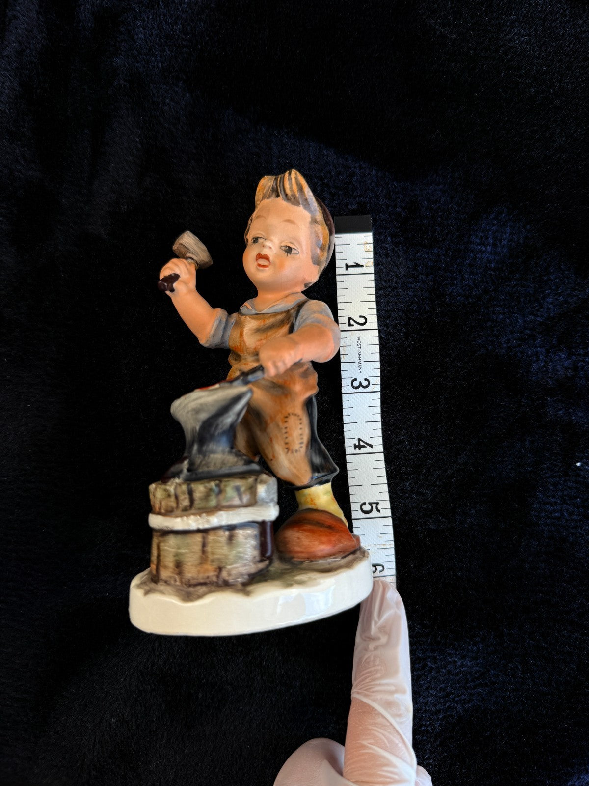 Friedel Blacksmith Bavaria Figurine Repaired hummer W.Germany goebel style figur10