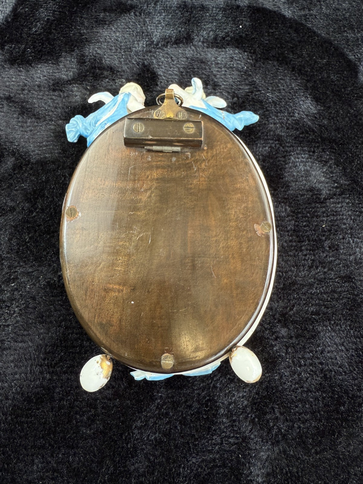 French Antique Style Porcelain Mirror with Cherub Figurines repaired leg Gilt5