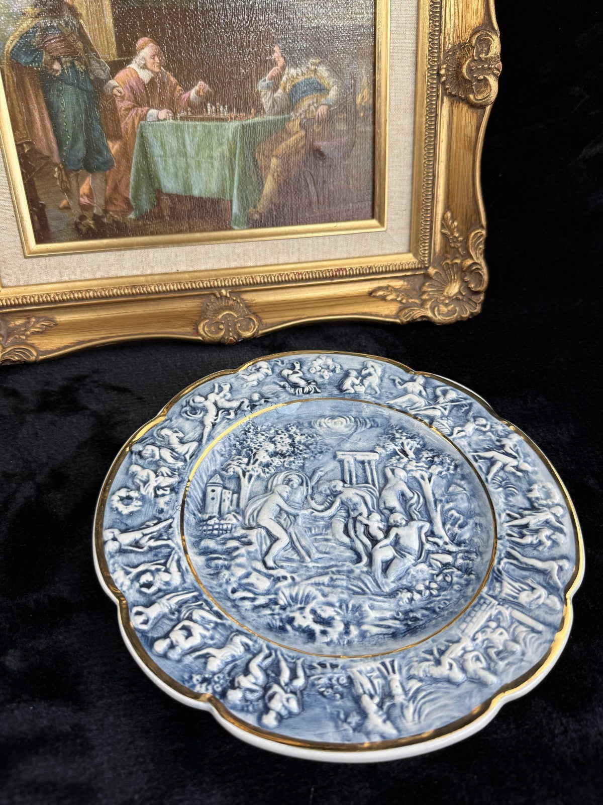 Rare Vintage "R. Capodimonte" Italian Plate with Relief Blue Scene and Gold Trim9